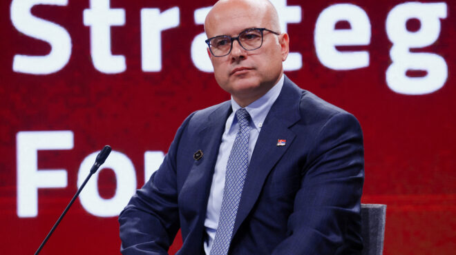 παραιτήθηκε-ο-σέρβος-πρωθυπουργός-563439730