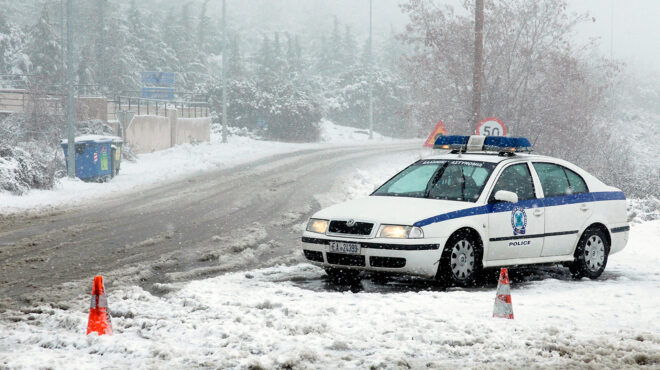καιρός-επιμένει-ο-χιονιάς-και-σήμερα-τ-563415940