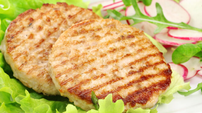 εφετ-ανακαλεί-μπιφτέκι-κοτόπουλου-λό-563404570