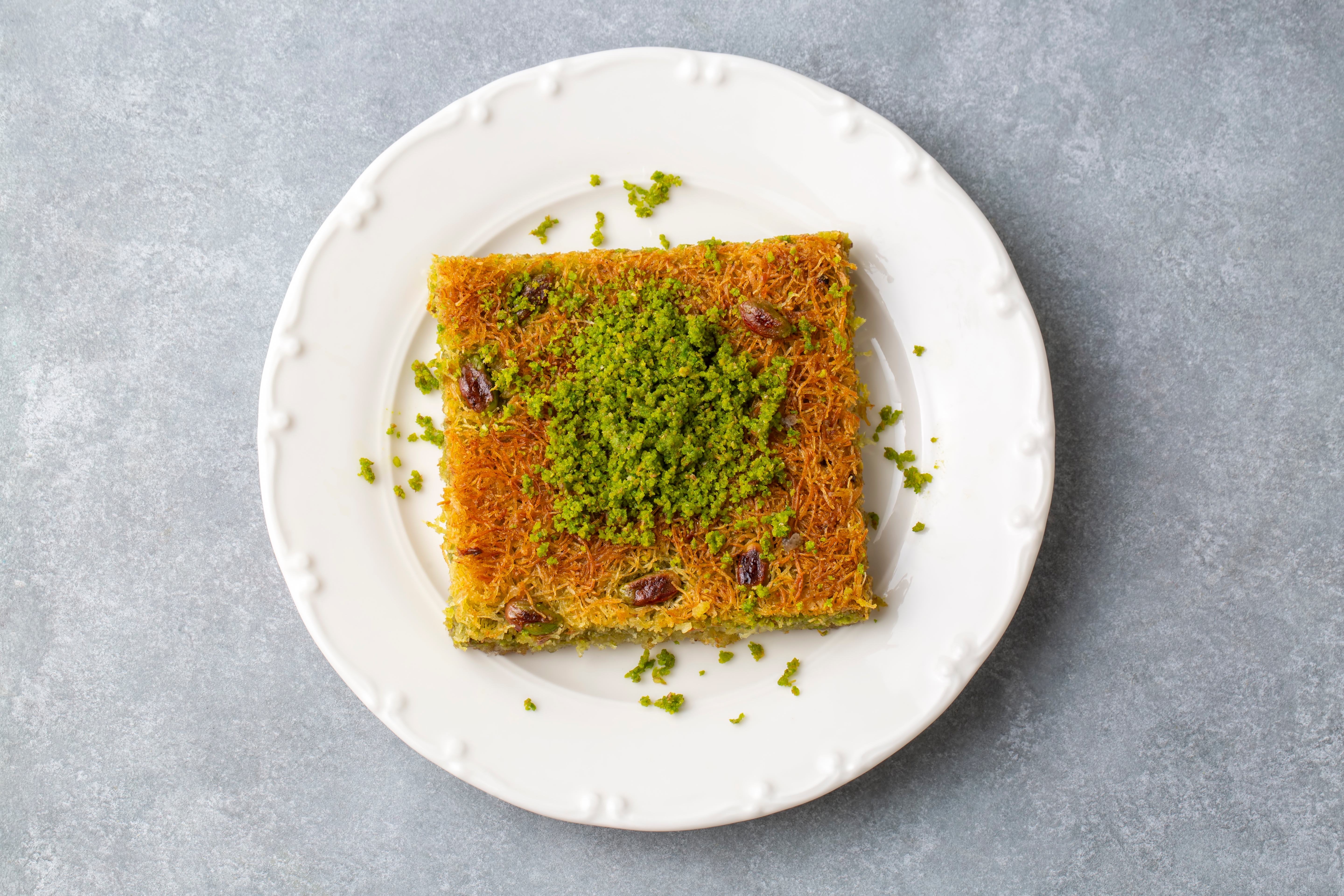 Γλυκά από κανταΐφι και φιστίκι: Η ελληνική απάντηση στη Dubai Chocolate-1