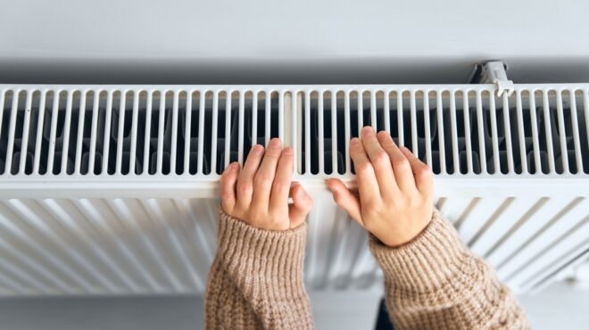 ενας-στους-πέντε-ελληνες-δυσκολεύετα-563432335