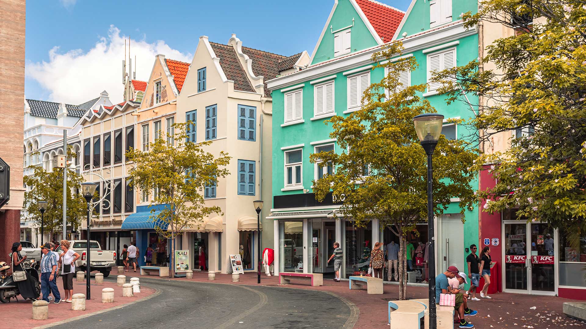 Πώς θα ταξιδέψουμε το 2025: Προορισμοί και κυρίαρχες τάσεις για τη νέα χρονιά-3