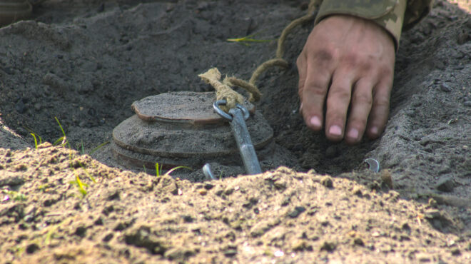 πολωνία-αντιαρματικές-νάρκες-κατέλη-563413732