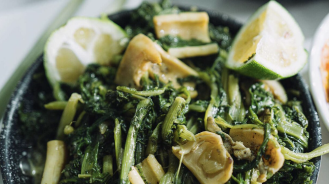 σουπιές-με-άγρια-χόρτα-563404717