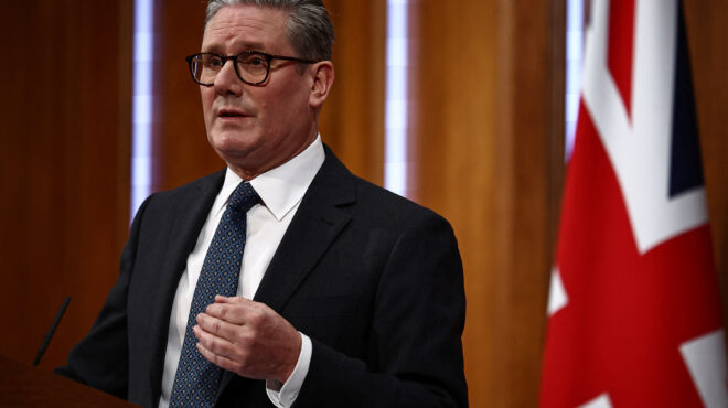 κιρ-στάρμερ-ετοιμη-η-βρετανία-για-αλλα-563427778