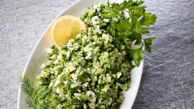 ταμπουλέ-κουνουπιδιού-και-μπρόκολ-563424553