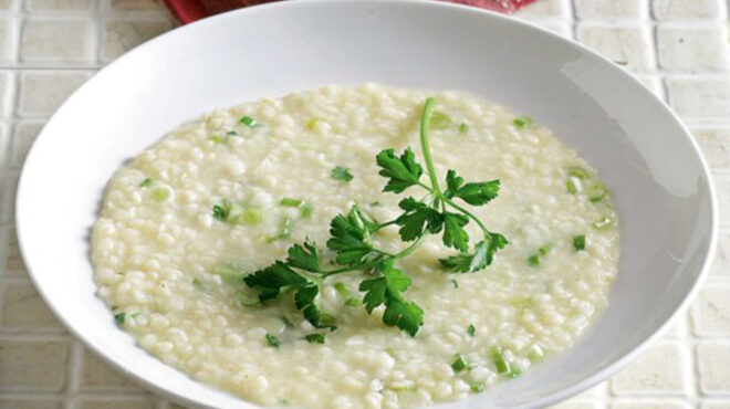 τραχανόσουπα-με-παρμεζάνα-563424568