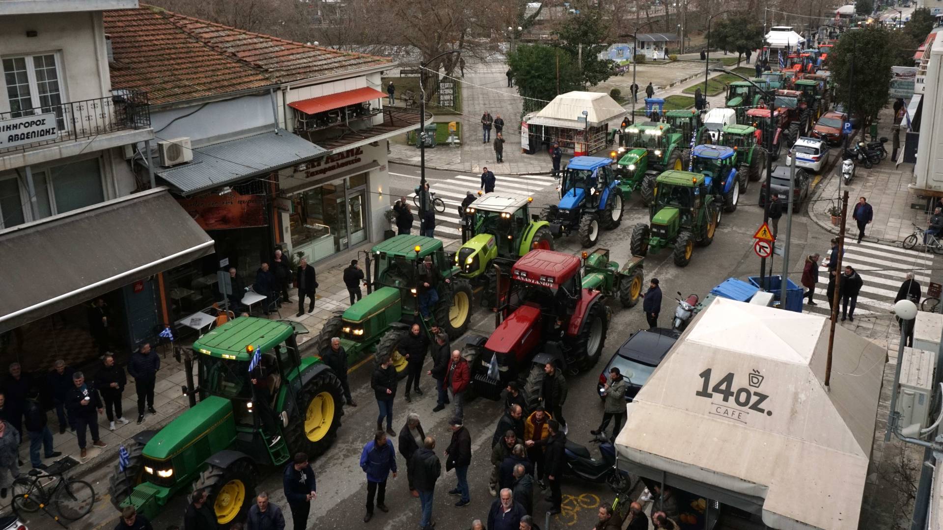 Κλιμακώνουν τις κινητοποιήσεις τους οι αγρότες το Σαββατοκύριακο-1