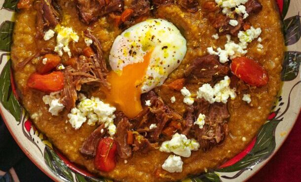 ξινός-τραχανάς-με-σύγλινο-μάνης-ντομα-563437570