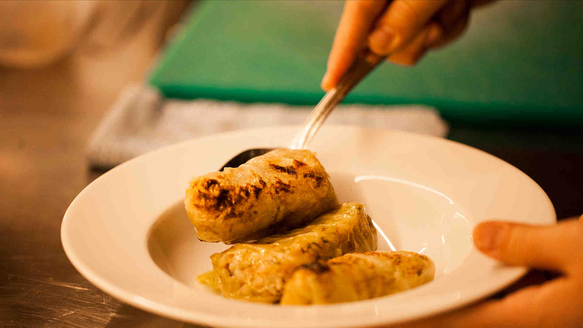 6 εστιατόρια στην Αθήνα που μαγειρεύουν με λίγα, καλά και νόστιμα υλικά-6