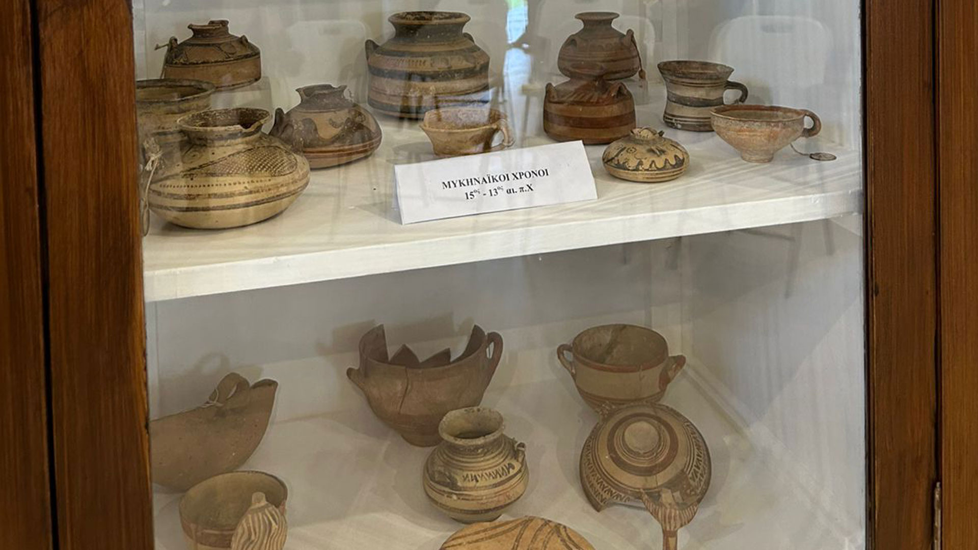 Λ. Μενδώνη: Οι συλλογές αρχαιοτήτων πρέπει να αποδίδονται στη χώρα – Παράδειγμα προς μίμηση η δωρεά Ζουμπουλάκη-2