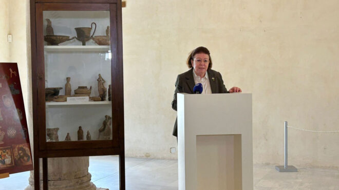 λ-μενδώνη-οι-συλλογές-αρχαιοτήτων-πρέ-563464462