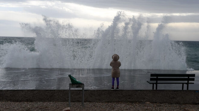 καιρός-κρύο-συννεφιά-και-ασθενείς-χιο-563463577
