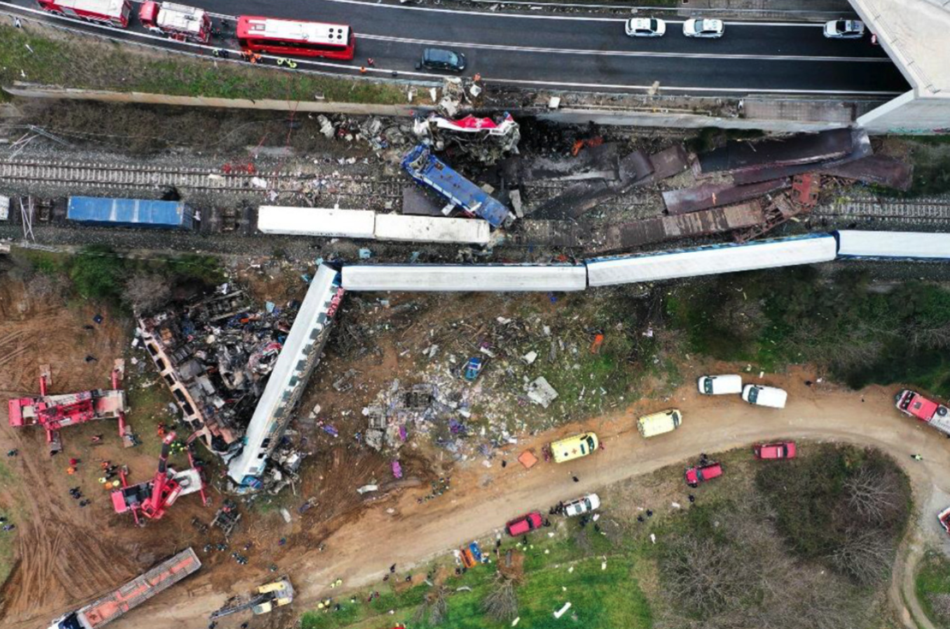 Τέμπη: Οι φωτογραφίες και οι πίνακες του πορίσματος-9