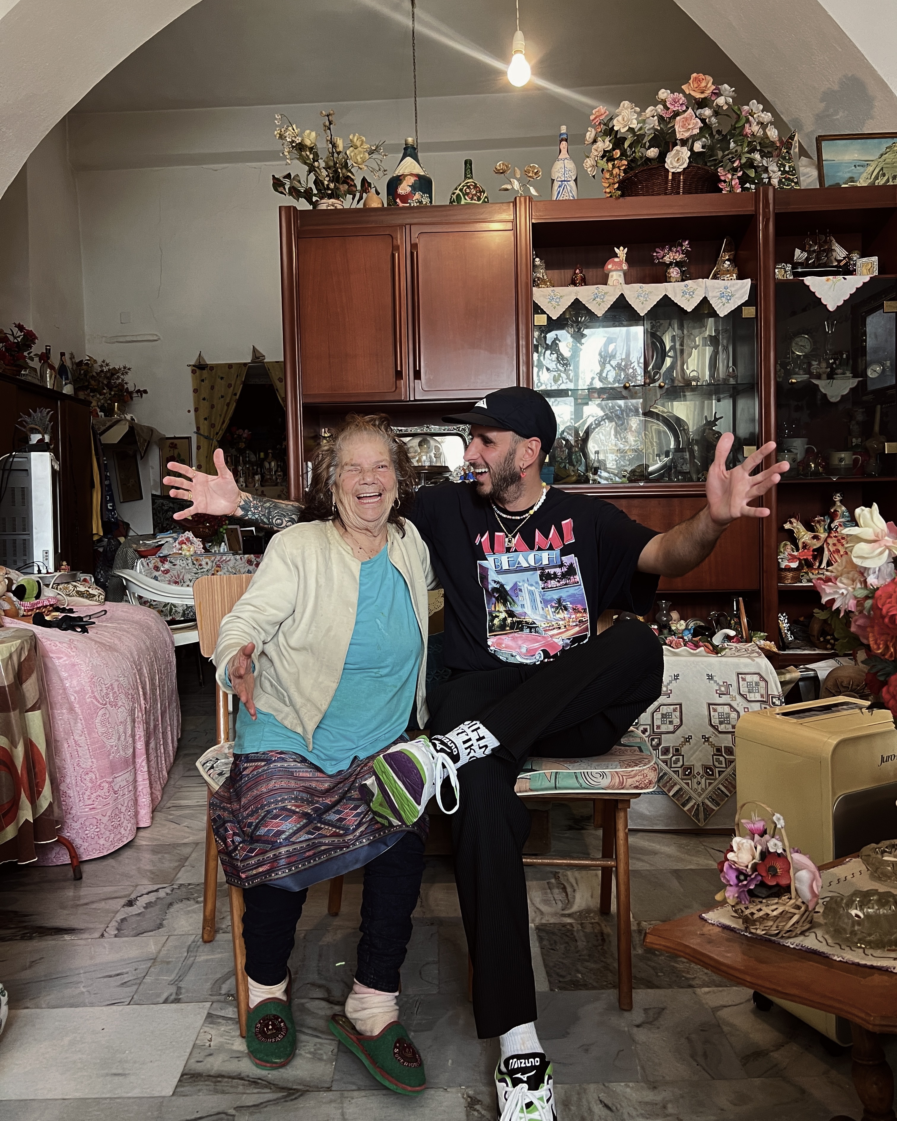 Οι ιστορίες τους πριν χαθούν-1