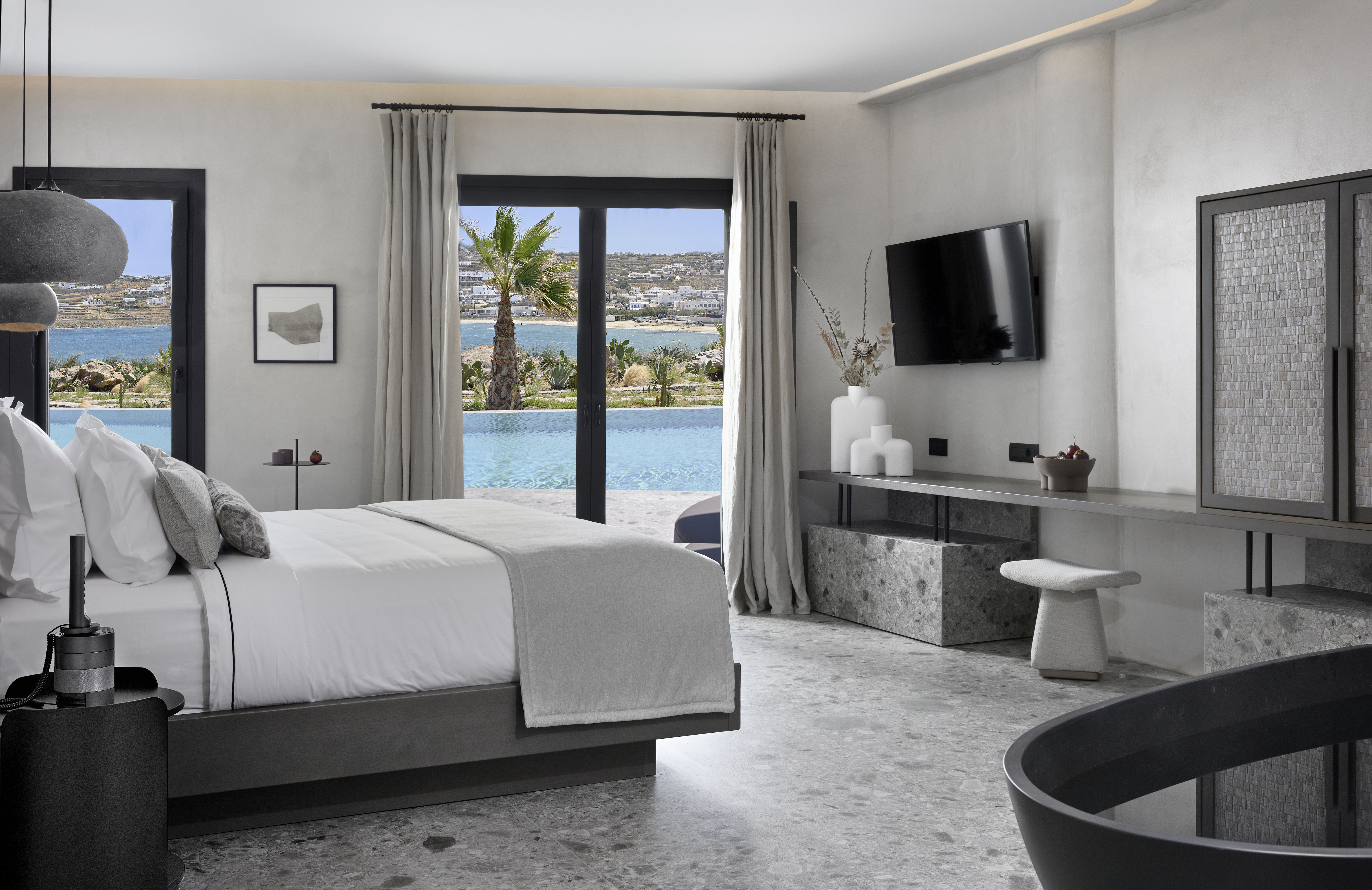 Μια κληρονομιά Μυκονιάτικης φιλοξενίας: Το ταξίδι της οικογένειας Κουσαθανά-9