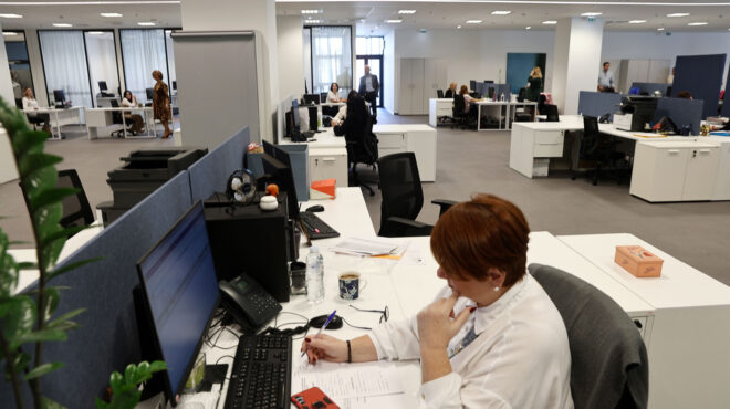 συνεχίζεται-η-αποστολή-στοιχείων-από-563453866