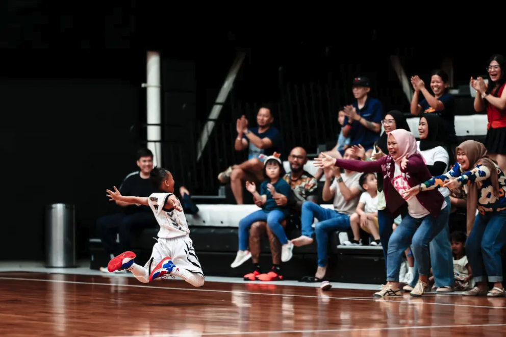 Tρεις φωτογραφίες περικλείουν τα συναισθήματα του μπάσκετ για το 2024-1