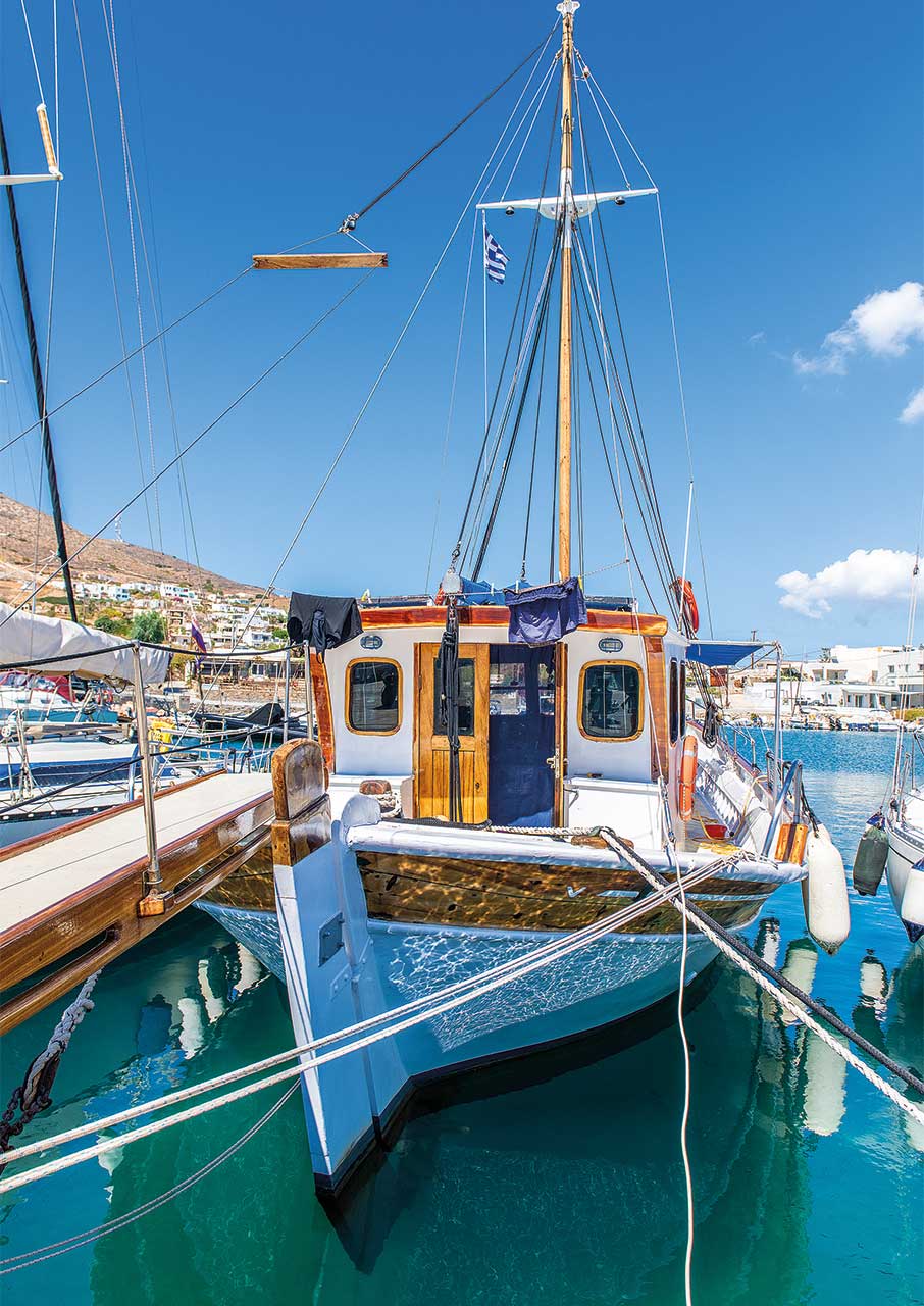 Σύρος: Η καρδιά της ελληνικής ξυλοναυπηγικής χτυπά ακόμη-3