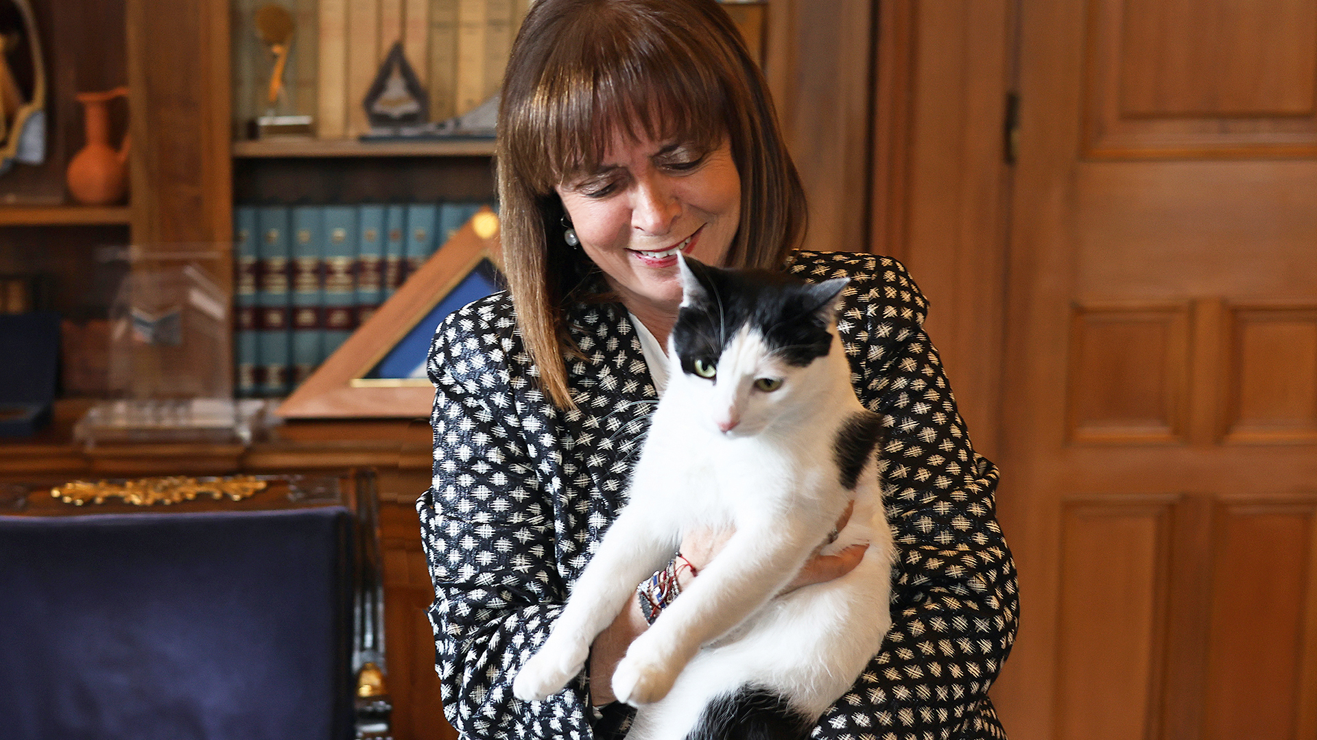 Διαβάστε στην «Καθημερινή της Κυριακής»-4