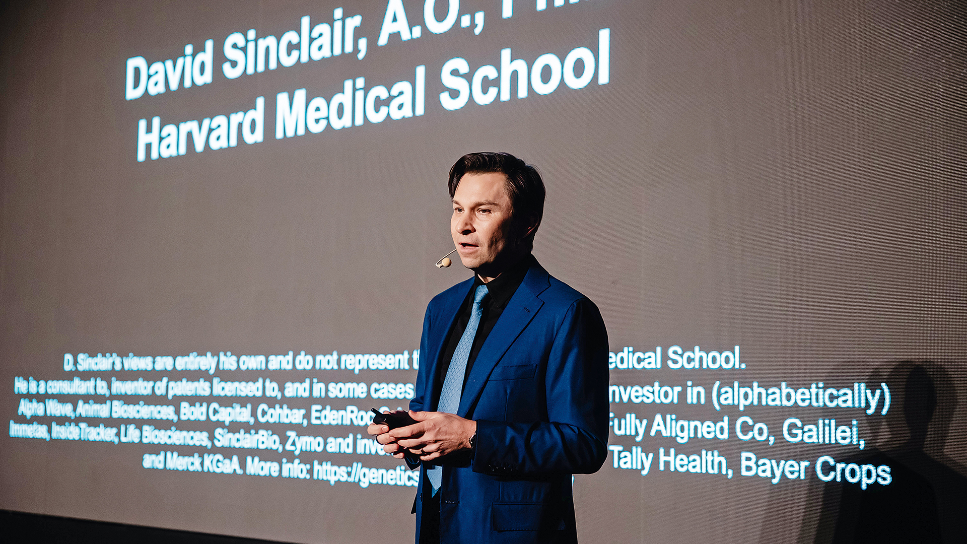 Διαβάστε στην «Καθημερινή της Κυριακής»-5