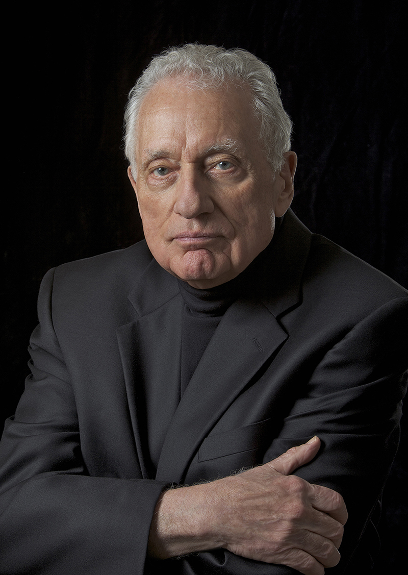 Ο πράκτορας που έσωσε την Τζάκι Κένεντι-1