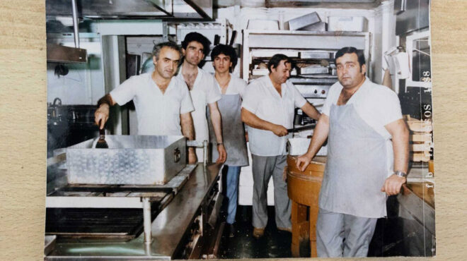 μια-ζωή-στον-αφρό-5-βετεράνοι-μάγειρες-563461516