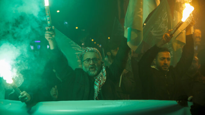 η-τουρκία-υποδέχεται-παλαιστινίους-π-563452072