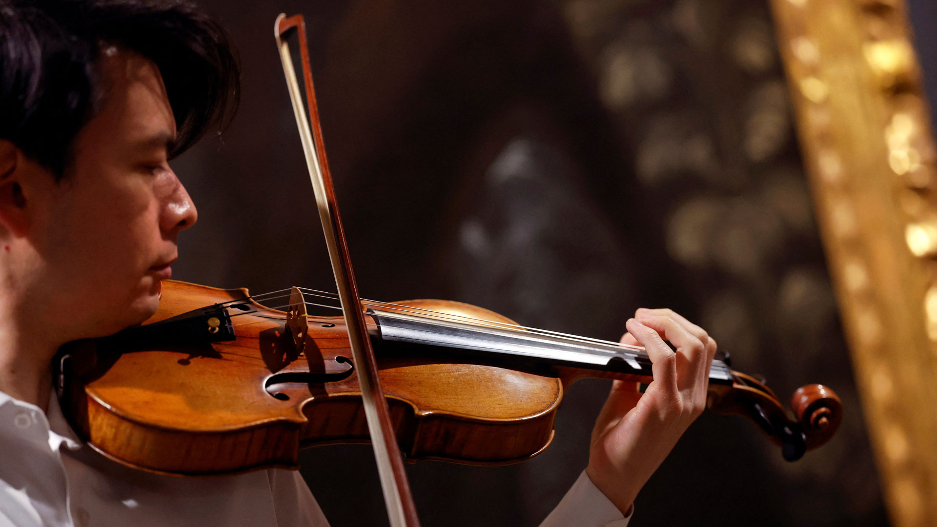 Βιολί του Στραντιβάρι από το 1714 πωλήθηκε 11,3 εκατ. δολάρια-1