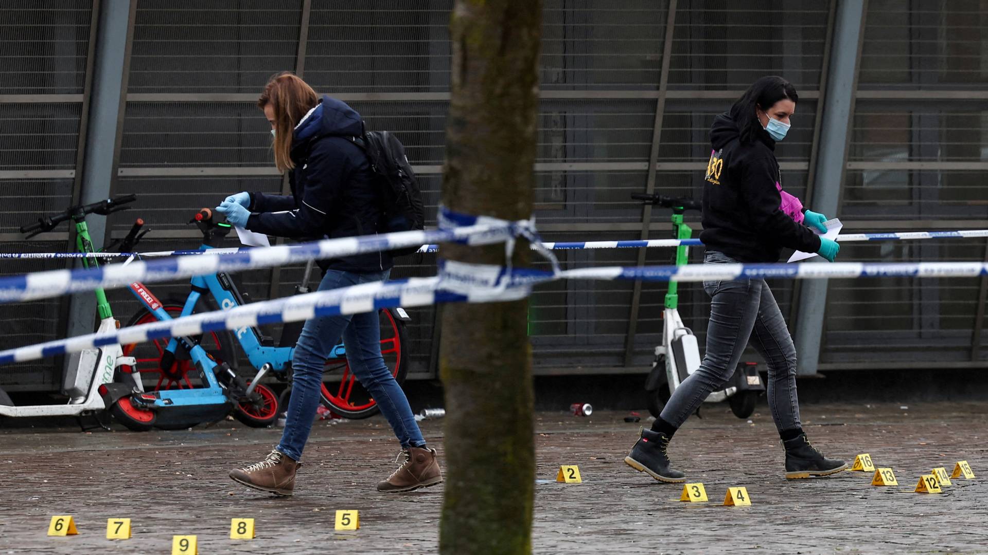 Πυροβολισμοί στις Βρυξέλλες σε σταθμό του μετρό – Αναζητούνται οι δράστες (βίντεο)-1