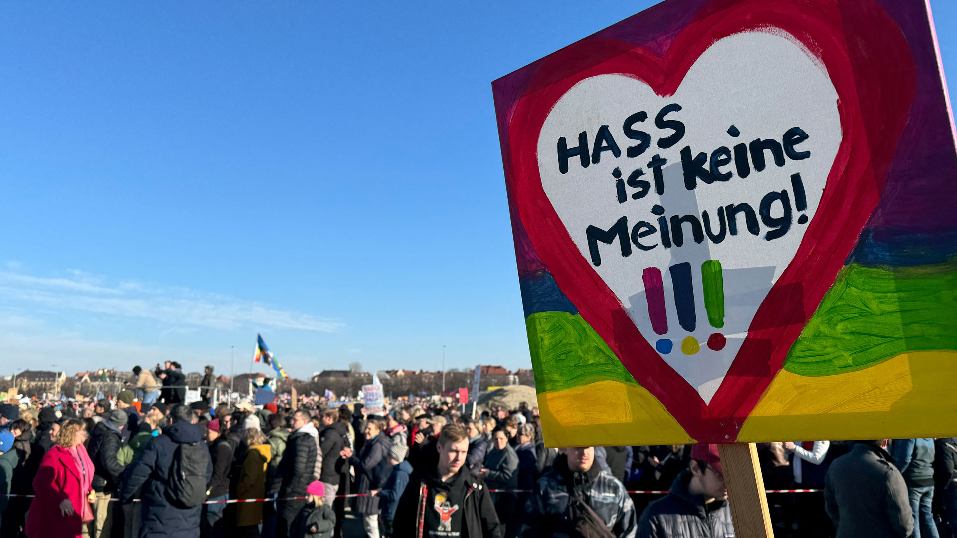 Γερμανία: Διαδηλώσεις σε αρκετές πόλεις κατά της ακροδεξιάς-1