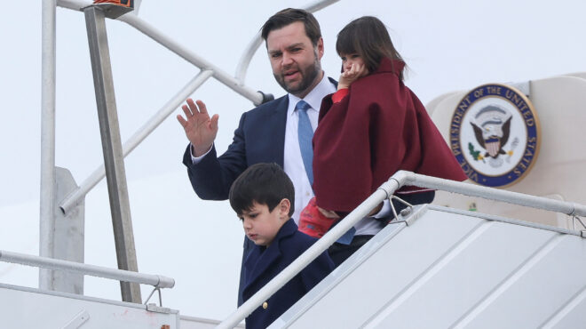 κορυφαίοι-υπουργοί-του-τραμπ-μεταβαί-563462353