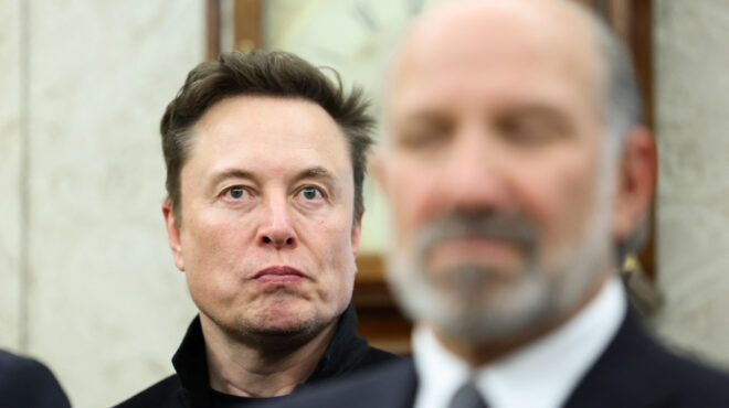 ηπα-δικαστική-μάχη-για-τον-ρόλο-του-μασ-563470327