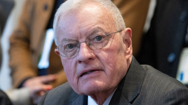 παρίσι-απρόθυμες-να-στείλουν-στρατ-563474755