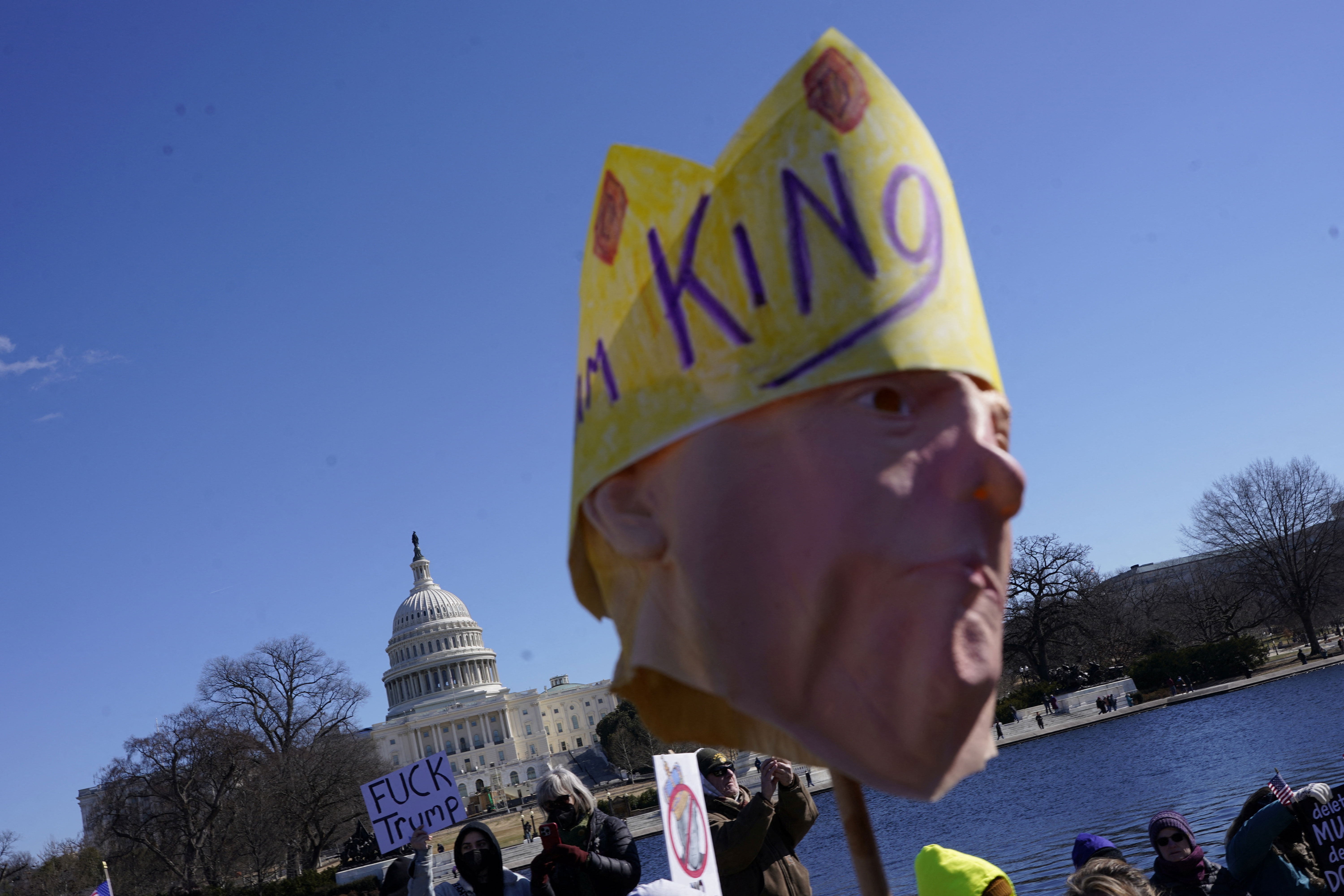Ουάσιγκτον: Διαδηλώσεις κατά Τραμπ σε όλη την Αμερική-1