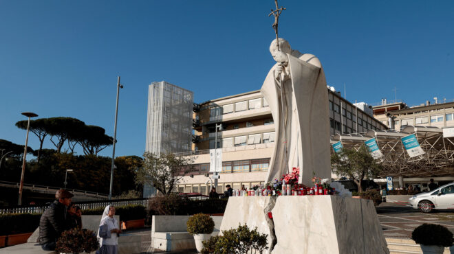 ο-πάπας-φραγκίσκος-δεν-διατρέχει-άμεσ-563481028
