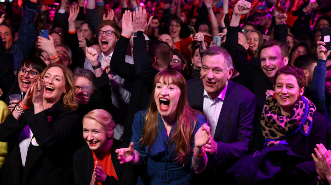 γερμανικές-εκλογές-η-ρελάνς-της-linke-και-τ-563484133