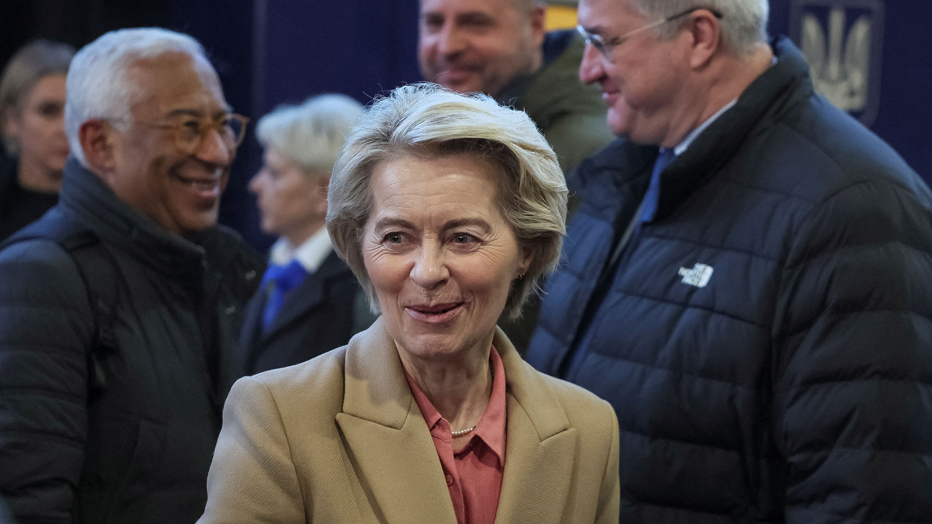 «Διακυβεύεται το μέλλον της Ευρώπης»: Το μήνυμα των Ευρωπαίων ηγετών από το Κίεβο – Απούσα η Ουάσιγκτον-6