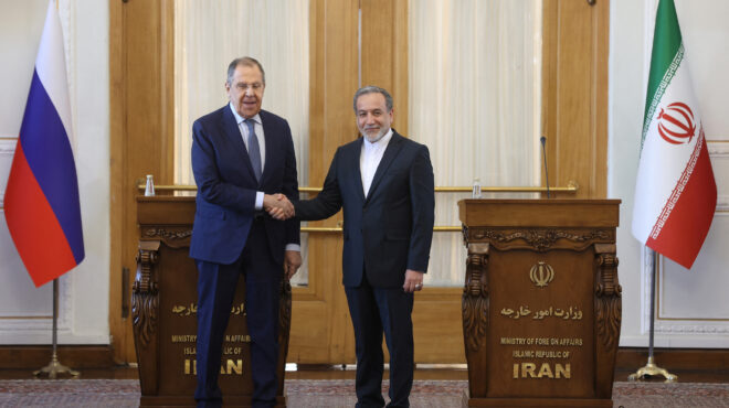 η-τεχεράνη-αποκλείει-κάθε-απευθείας-563486701