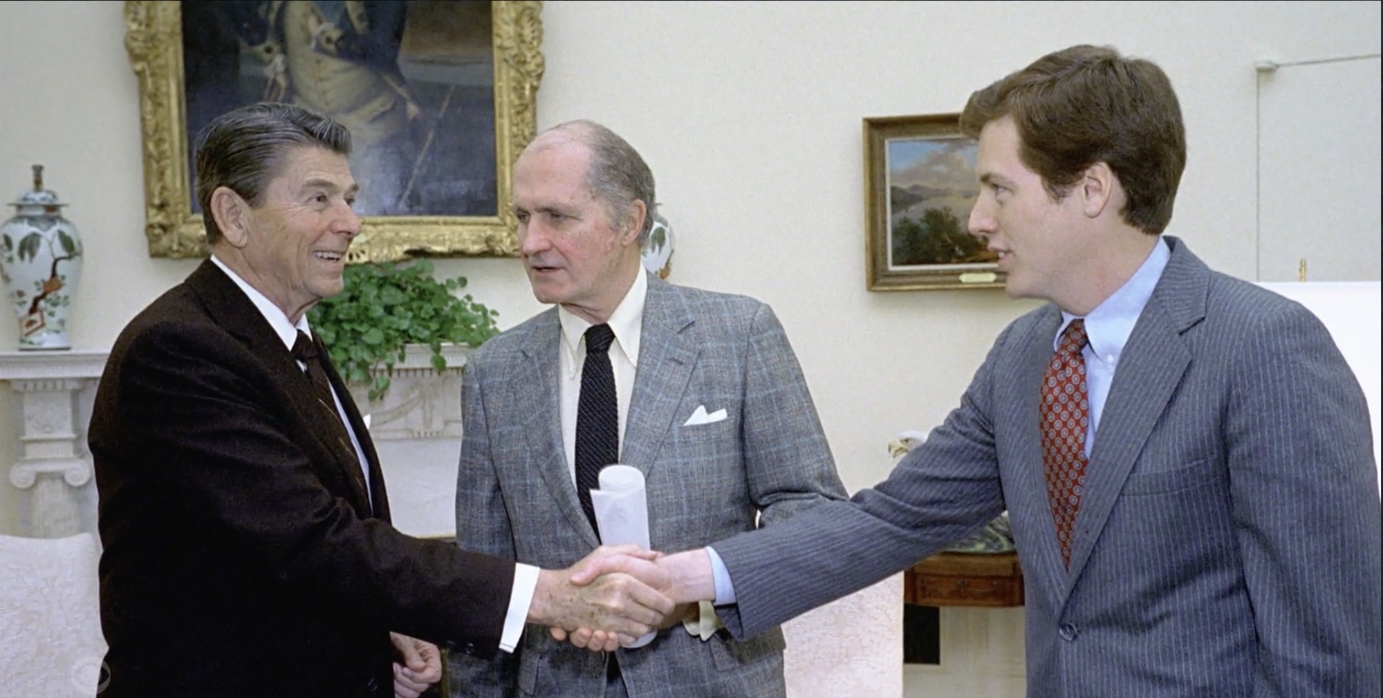 Ο ιθύνων νους των δασμών Τραμπ-1