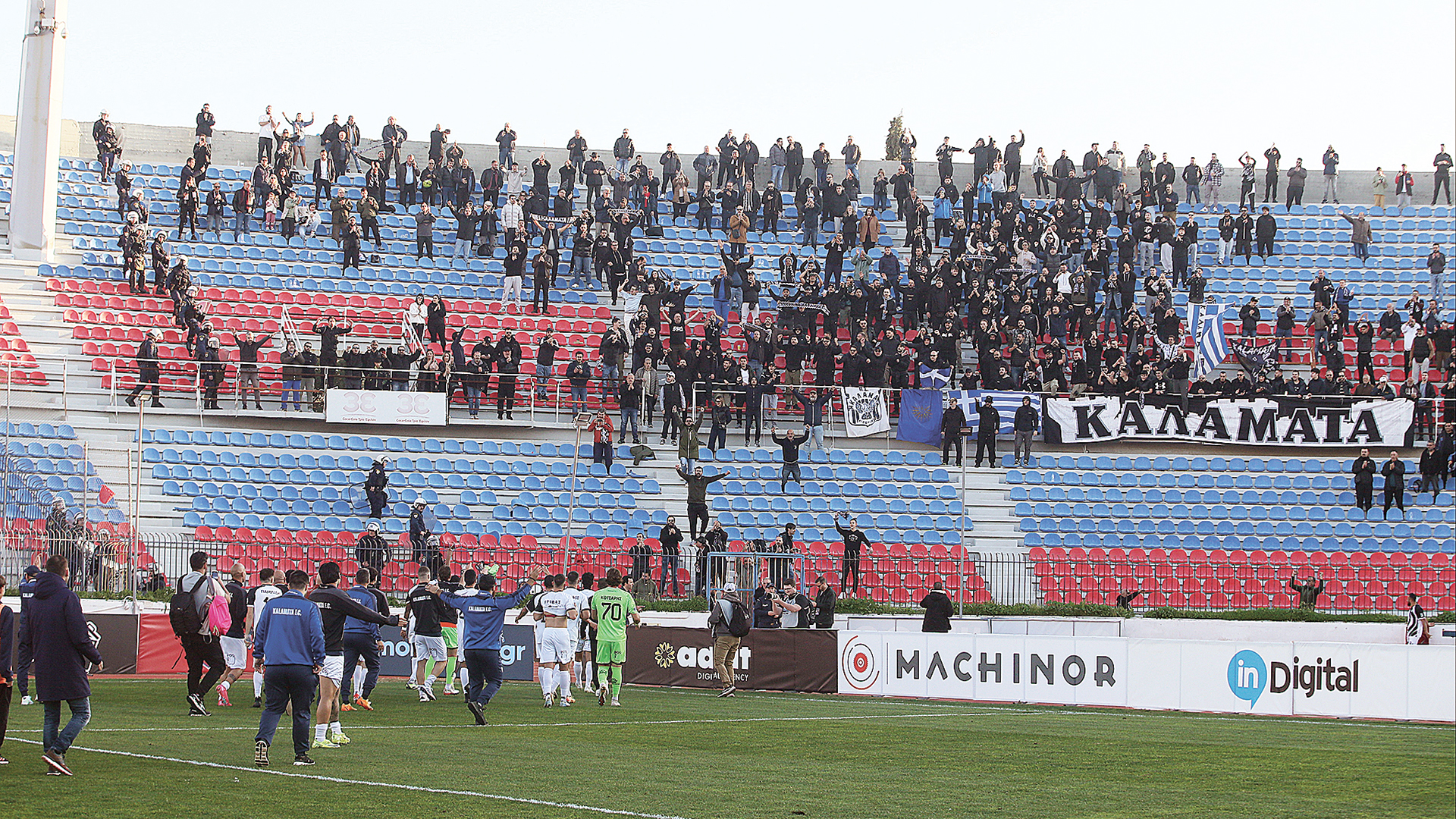 «Αντίφα» και «εθνίκια» στη Β΄ Εθνική-1