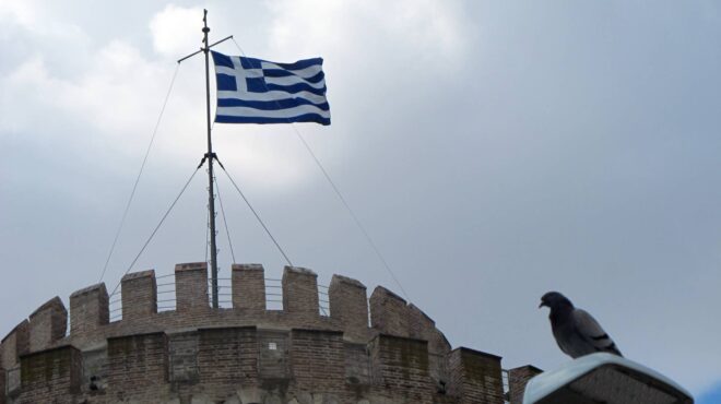 καιρός-μικρή-άνοδος-της-θερμοκρασίας-563467687