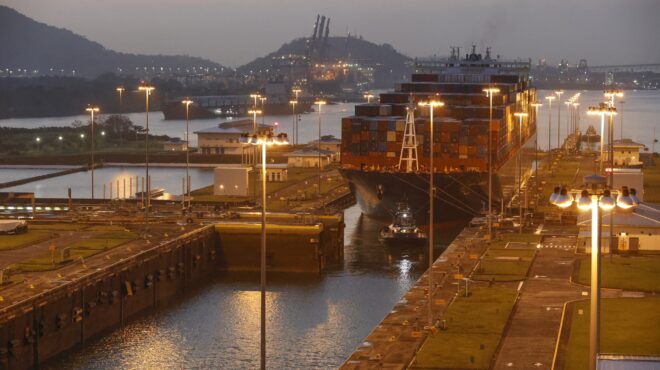 ο-σούπερμαν-του-χονγκ-κονγκ-και-η-μάχ-563494039