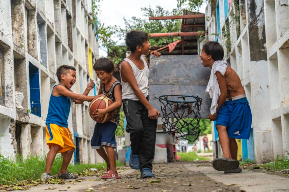 Tρεις φωτογραφίες περικλείουν τα συναισθήματα του μπάσκετ για το 2024-3