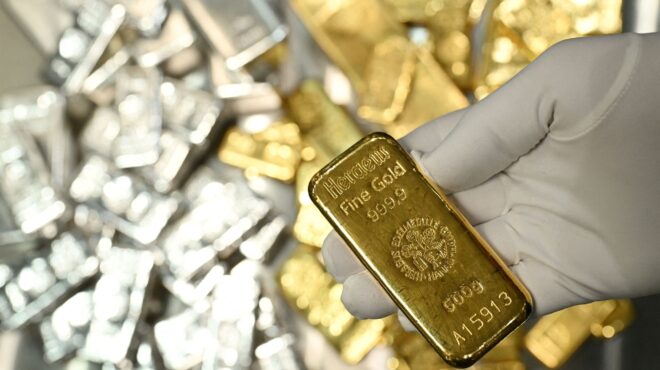 η-δίψα-της-αμερικής-για-χρυσό-αδειάζει-563494078