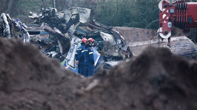 ο-συρμός-της-αναρμοδιότητας-563453770