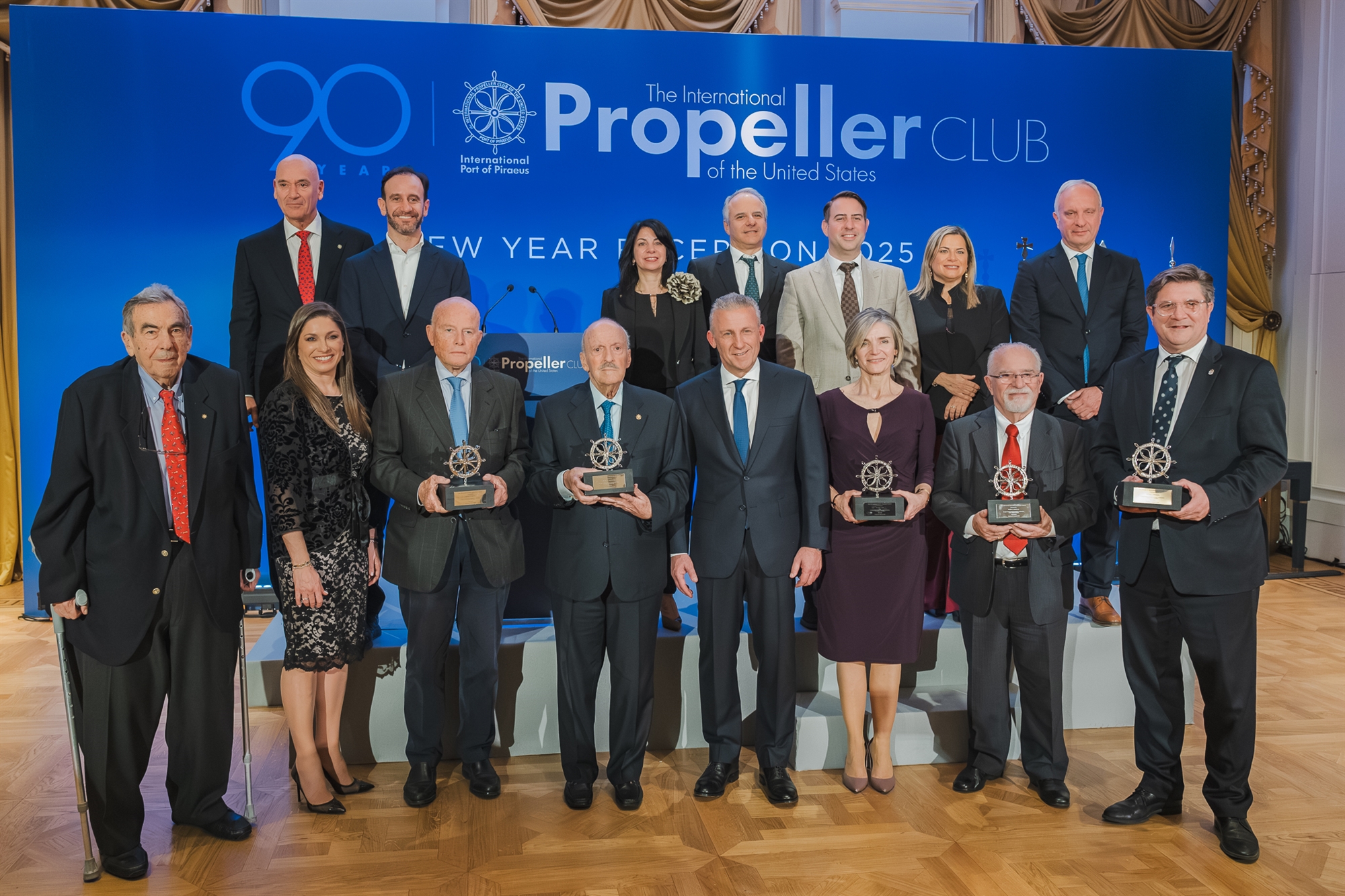 To Propeller Club του Πειραιά κλείνει 90 χρόνια «ζωής» και έκοψε την πίτα για το 2025-2