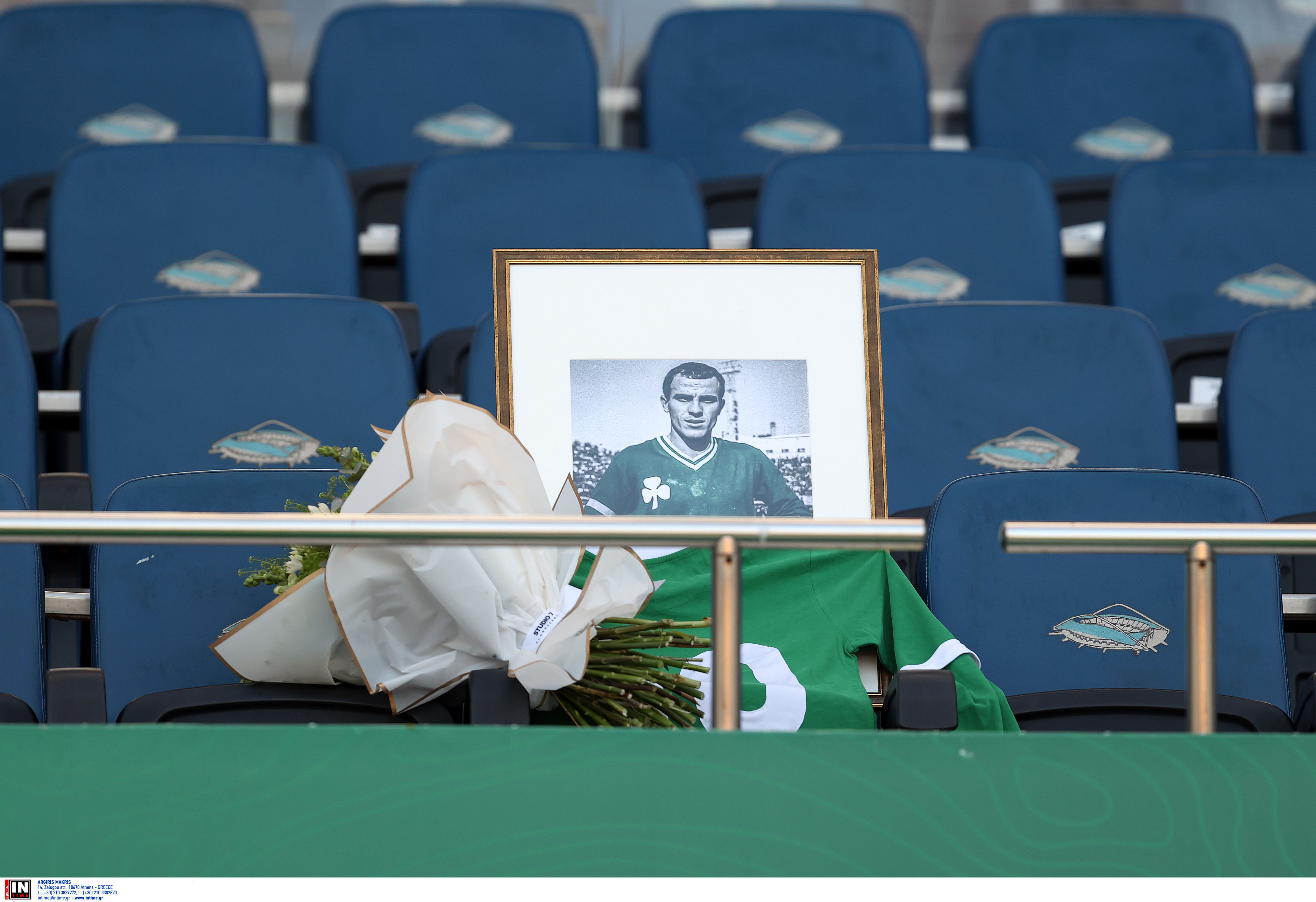 ΠΑΟ: Το «αντίο» του κόσμου και των παικτών στον Μίμη Δομάζο-2