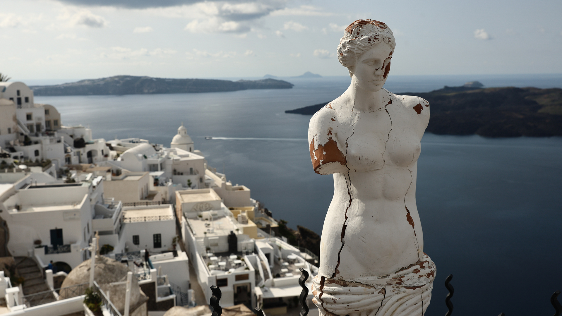 Σαντορίνη – Σεισμοί: Το σχέδιο για εκκένωση και τα μυστήρια της Ανύδρου-3