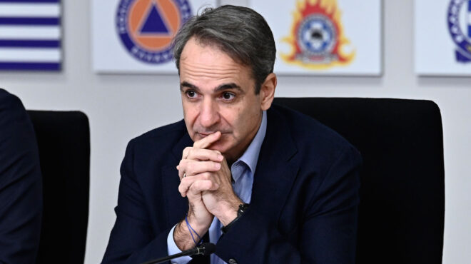 στο-τραπέζι-ο-ανασχηματισμός-563455915